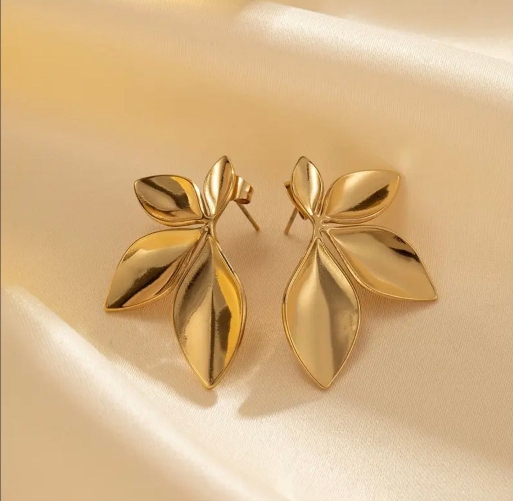 Hypoallergena Örhängen - 18K Guldpläterade Lövdesign